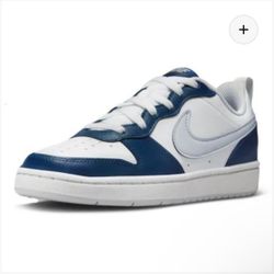 Brand New Court Borough Low 2 SE Size 6y 7.5W