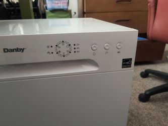 Danby Countertop Dishwasher