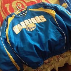 GSW Pullover Sweater And 1 Jacket