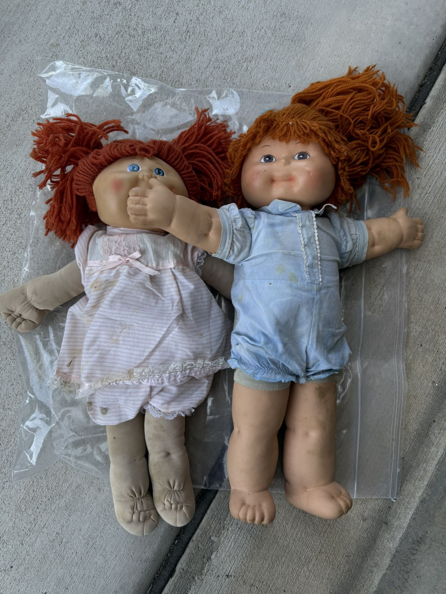 Cabbage patch dolls.