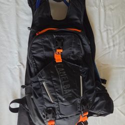 Camelbak Skyline backpack hiking trails mt bike 

Excellent 
40$
Pick up Mesa Higley and University 