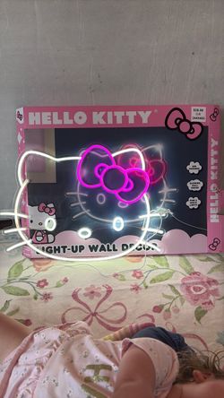 Hello Kitty Light-Up Wall Decor