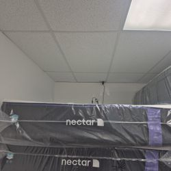 Queen Nectar Cooling Gel Cool Touch Cover Memory Foam Mattress, New. Free Delivery 