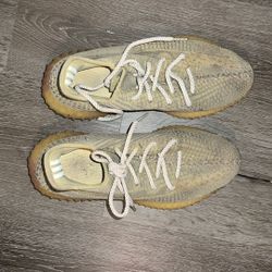 Yeezys 8 1/2 Size 