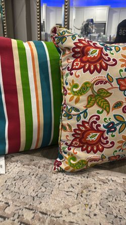 Patio Furniture Pillows for Sale Brand New 