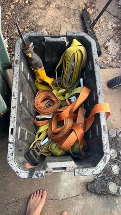 towing  straps