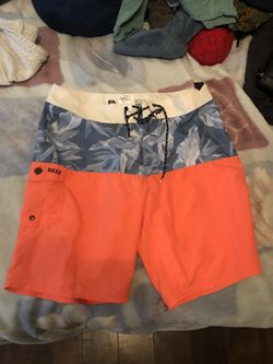 Reef Board shorts size 33
