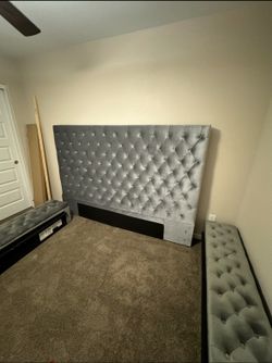 Velvet Queen Bed