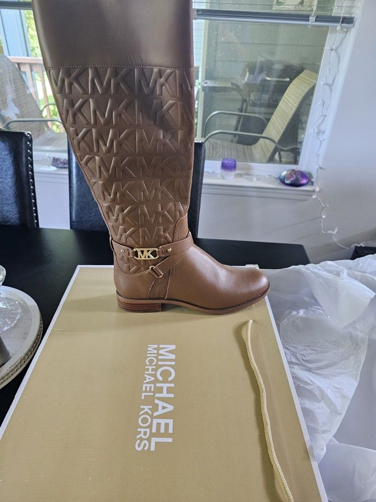 New Michael Kors Boots