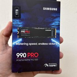 Samsung 990 PRO with Heatsink (1TB) SSD