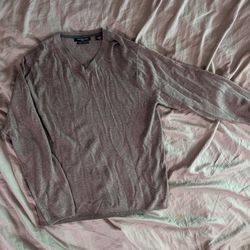 Impermeable Platinum Cashmere Sweater