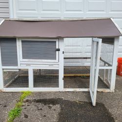 Small Animal Hutch