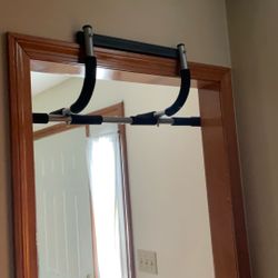 Pull Up Bar