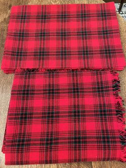 Plaid Tablecloth, 8 Placemats