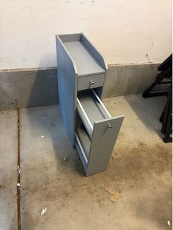 Bathroom cabinet