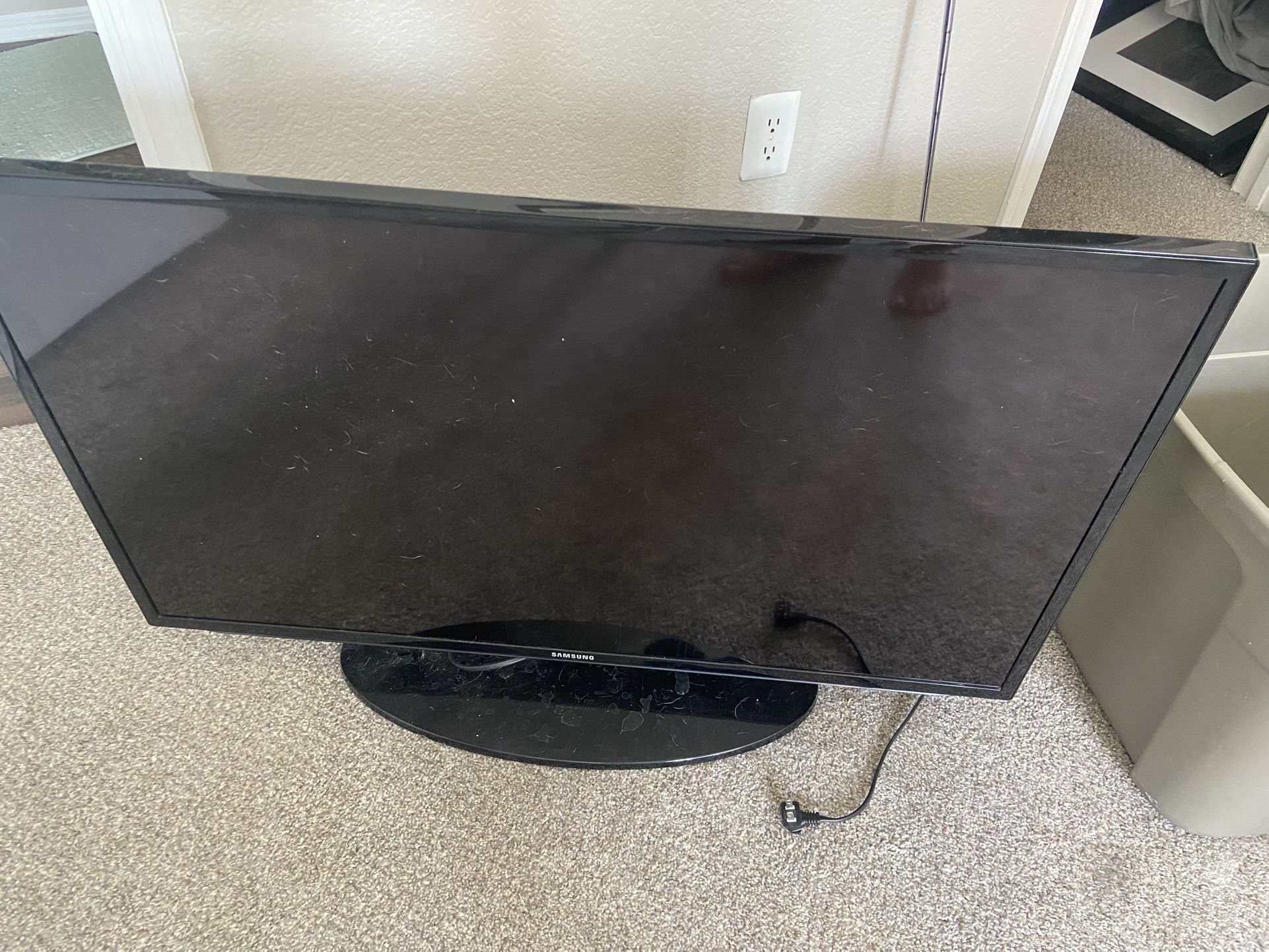 32” Samsung TV