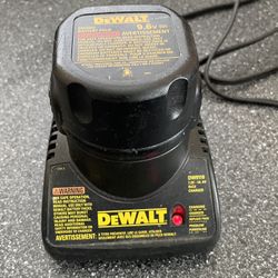 DEWALT 7.2V -14.4V Battery Charger Only 