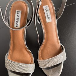 Steve Madden Hills Size 9