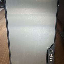 Desktop Computer. Works. FREE