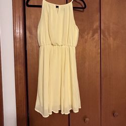 Canary Yellow Women’s Size Small Dress