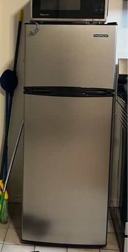 4 ft Fridge