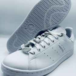 Adidas Originals Stan Smith Peter Pan & Tinker Bell SZ 9 Casual Sneakers GZ5988