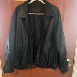 Men’s Leather Jacket