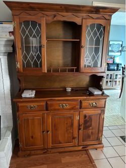 Dining set and curio cabinet