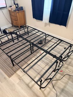 Black Metal Platform Bed Frame