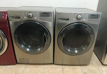 LG WASHER AND GAS DRYER SET FRONT LOAD SIDE BY SIDE OR STACKED