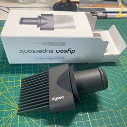 Dyson Wide Tooth Comb Attachment