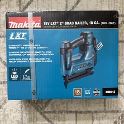 Makita 18V LXT Lithium-Ion 18-Gauge Cordless Brad Nailer (Tool-Only)