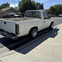 1988 Nissan Pickup