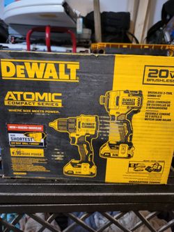 Dewalt 20 volts set