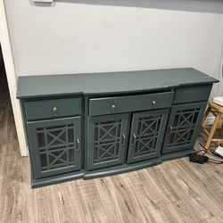 Green wall drawer