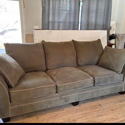 Couch & LOVE SEAT