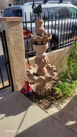​Decorative Garden Water Fountain (Cantera Stone / Molded Concrete ⁷