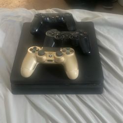 PS4