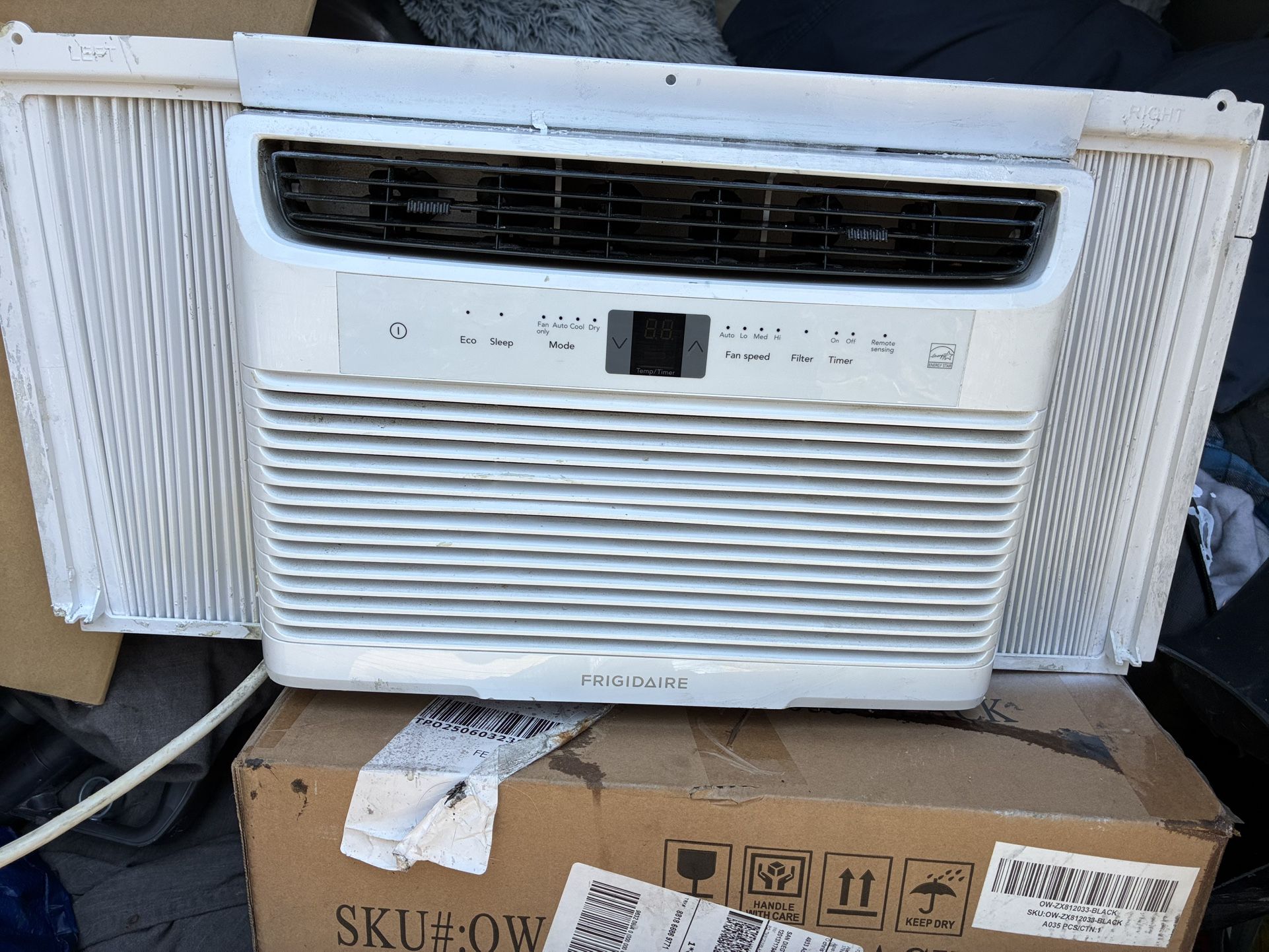 Frigidaire 6000 BTU Window Air Conditioner and Dehumidifier