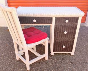 Wicker Desk And Chair