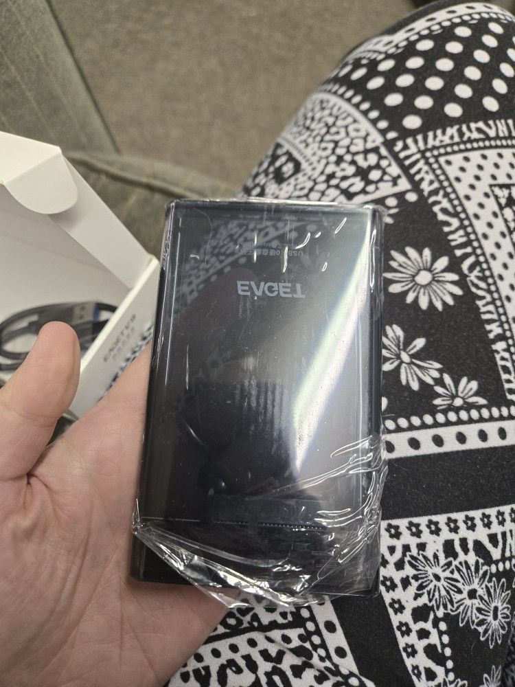 Portable Hard Disk Enclosure