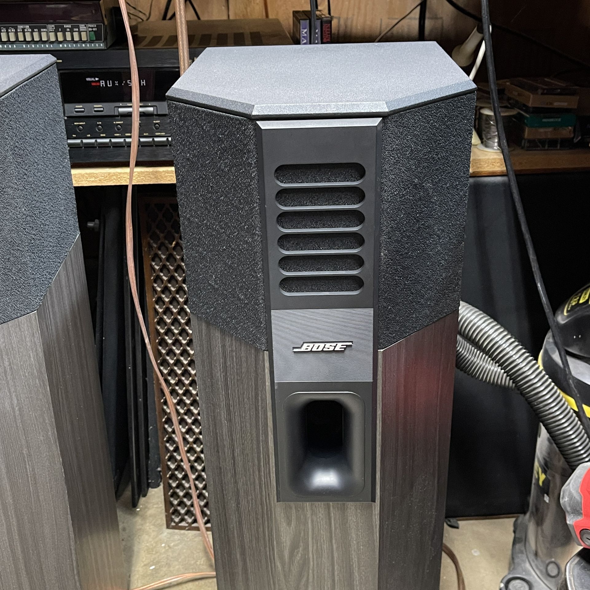 Bose 701 Direct/Reflecting Speakers Black for Sale in Los Angeles, CA
