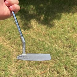 Scotty Camron Select Newport 2 LH