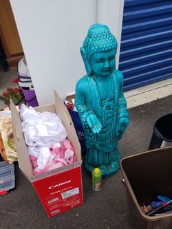 Large tall heavy buddah