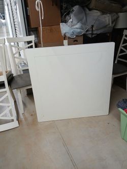 White Square Dining Table Top with 4 chairs