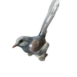 Vintage LLadro wren long tail bird made in spain