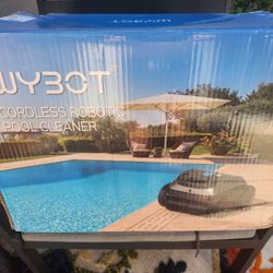 Automatic POOL VACUME WYBOT