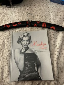 Marilyn Monroe 80’s Book With An 80’s Silk Hanger