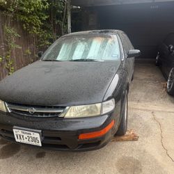 1996 Nissan Maxima