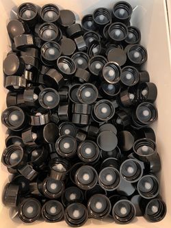 Black Plastic Bottle Caps with Polycone Liner – 200 pcs – 20-400 neck - New